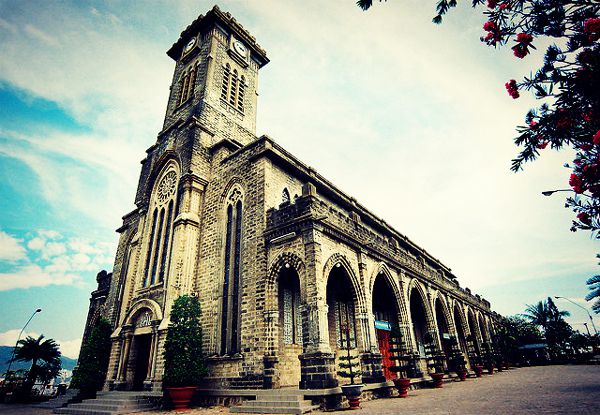 Nhà thờ đá Nha Trang