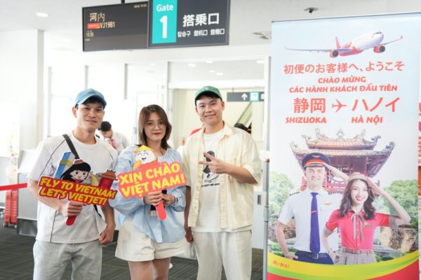 Ch&iacute;nh thức: Vietjet khai trương đường bay H&agrave; Nội &ndash; Shizuoka, chạm gần N&uacute;i Ph&uacute; Sĩ