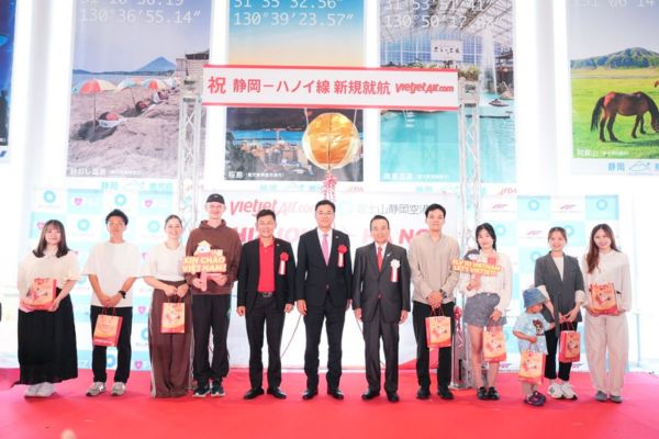 Ch&iacute;nh thức: Vietjet khai trương đường bay H&agrave; Nội &ndash; Shizuoka, chạm gần N&uacute;i Ph&uacute; Sĩ