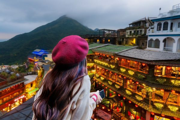Vietjet mở b&aacute;n v&eacute; từ 0 đồng: &Aacute;p dụng h&agrave;ng loạt đường bay nội địa v&agrave; quốc tế