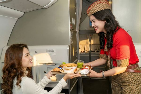 Vietjet ưu đ&atilde;i cực hời: Tặng 20kg h&agrave;nh l&yacute; k&yacute; gửi khi bay về Việt Nam