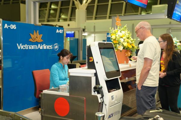 Vietnam Airlines Ch&iacute;nh Thức Khai Th&aacute;c Đường Bay H&agrave; Nội &ndash; Amsterdam