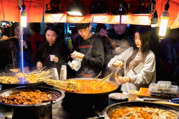 Vietnam Airlines chính thức mở đường bay Nha Trang – Busan