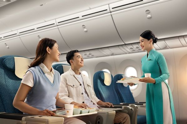 Vietnam Airlines kh&ocirc;i phục đường bay đến Đ&agrave; Lạt, khai th&aacute;c 7 chuyến khứ hồi mỗi ng&agrave;y