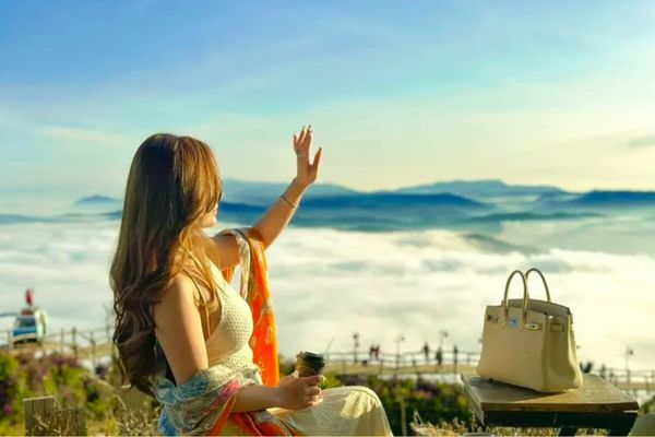 Vietnam Airlines kh&ocirc;i phục đường bay đến Đ&agrave; Lạt, khai th&aacute;c 7 chuyến khứ hồi mỗi ng&agrave;y