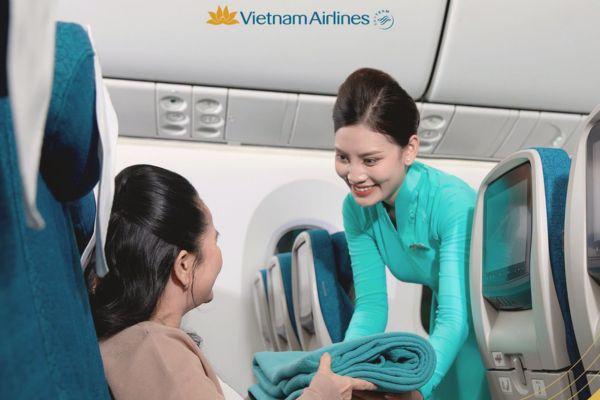 Vietnam Airlines ưu đ&atilde;i đến 15% cho h&agrave;nh kh&aacute;ch bay tới Việt Nam